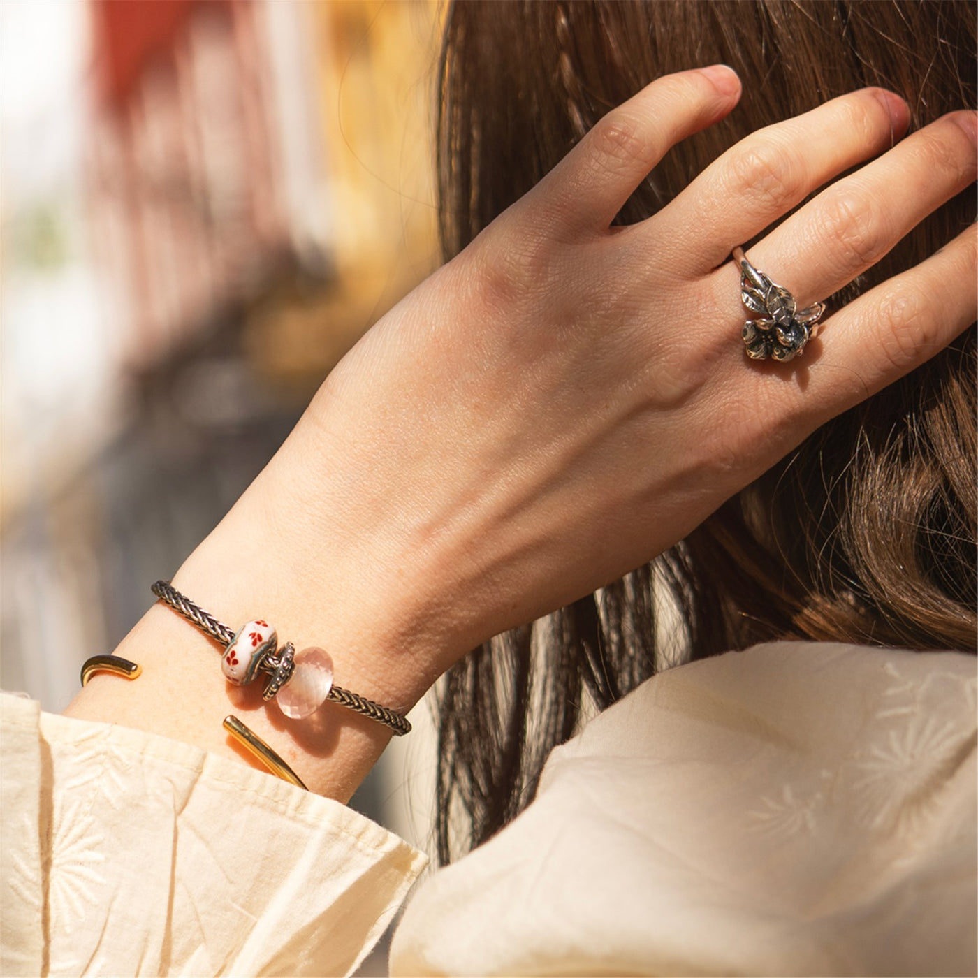 Brillo de Encaje Floral