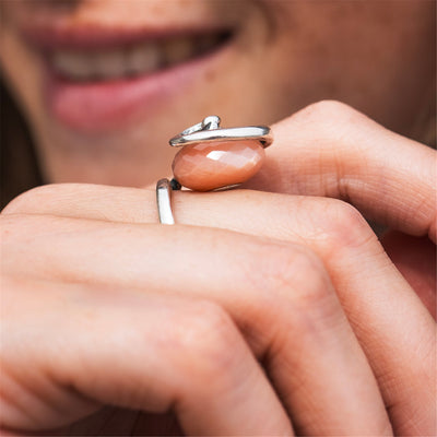 Anillo Fantasía Elegante Piedra Lunar Feldespato